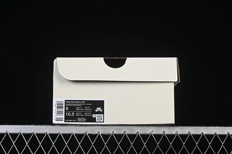 All categories Nk SB Dunk Series Nk SB Dunk Low low-top sneakers Bronx Girls Skate x Nike SB Dunk Low joint model low-top casual skateboard shoes HV1664-001